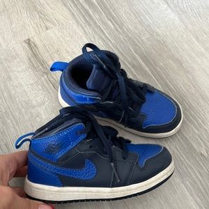 Nike Kids Air Jordan 1 hyper royal blue black